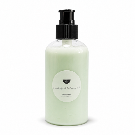 Body Lotion: Vanilla, Oatmeal and Mango